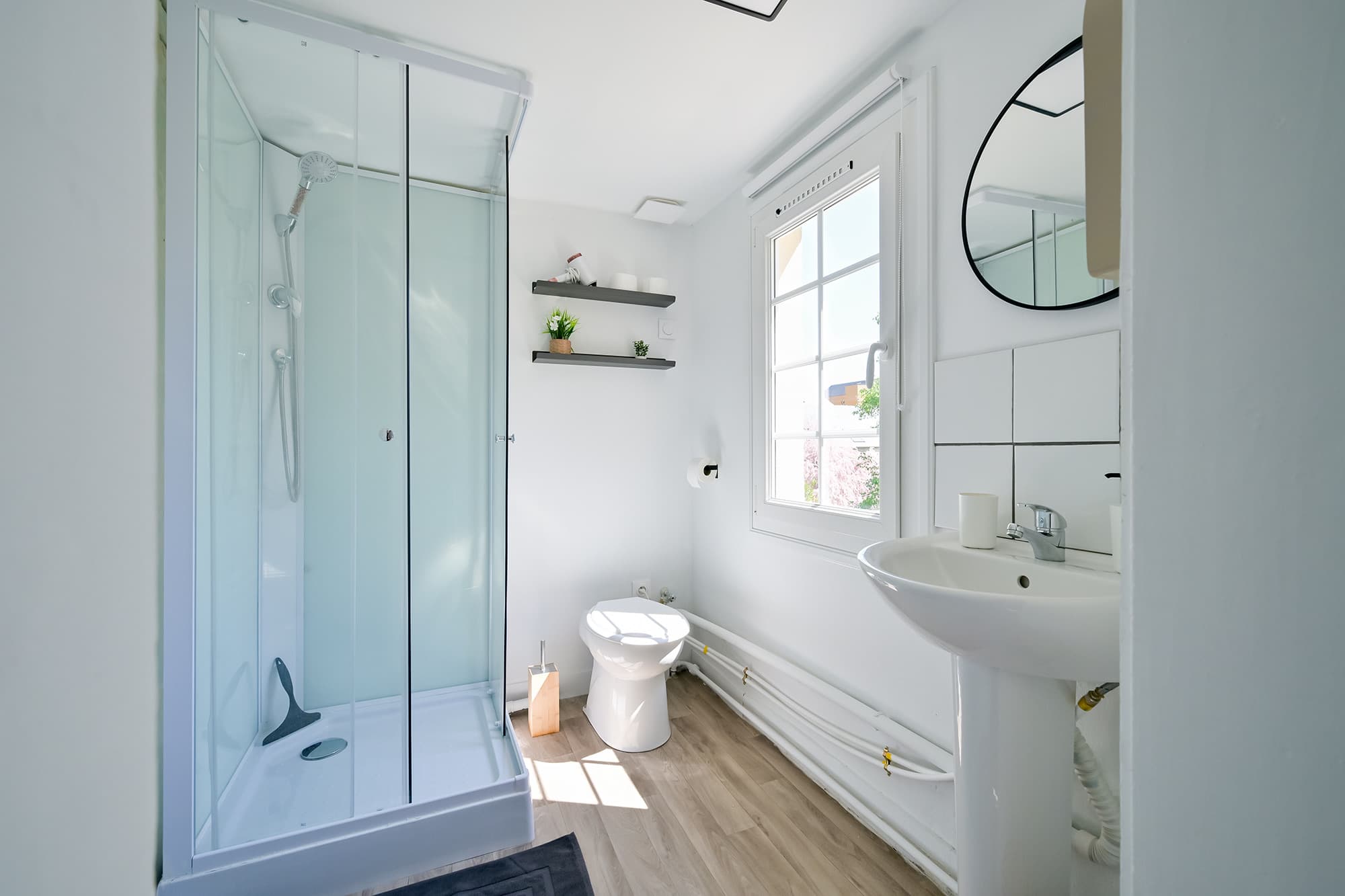 Aliénor — bathroom